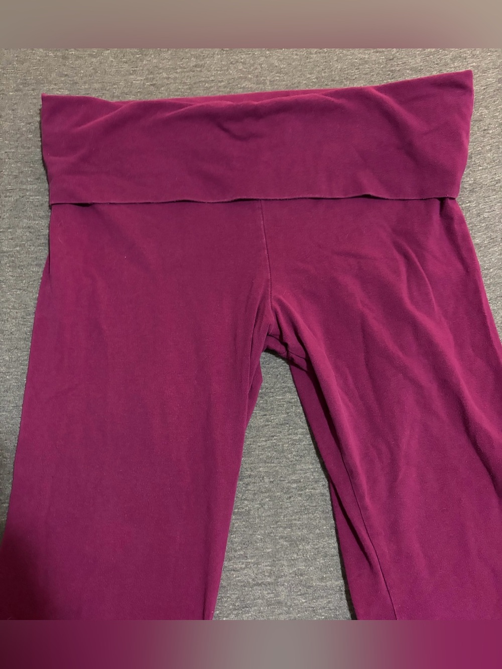 Victoria’s Secret PINK Y2K Fold-Over Flare Leggings in Vivid Magenta - Picture 3 of 7